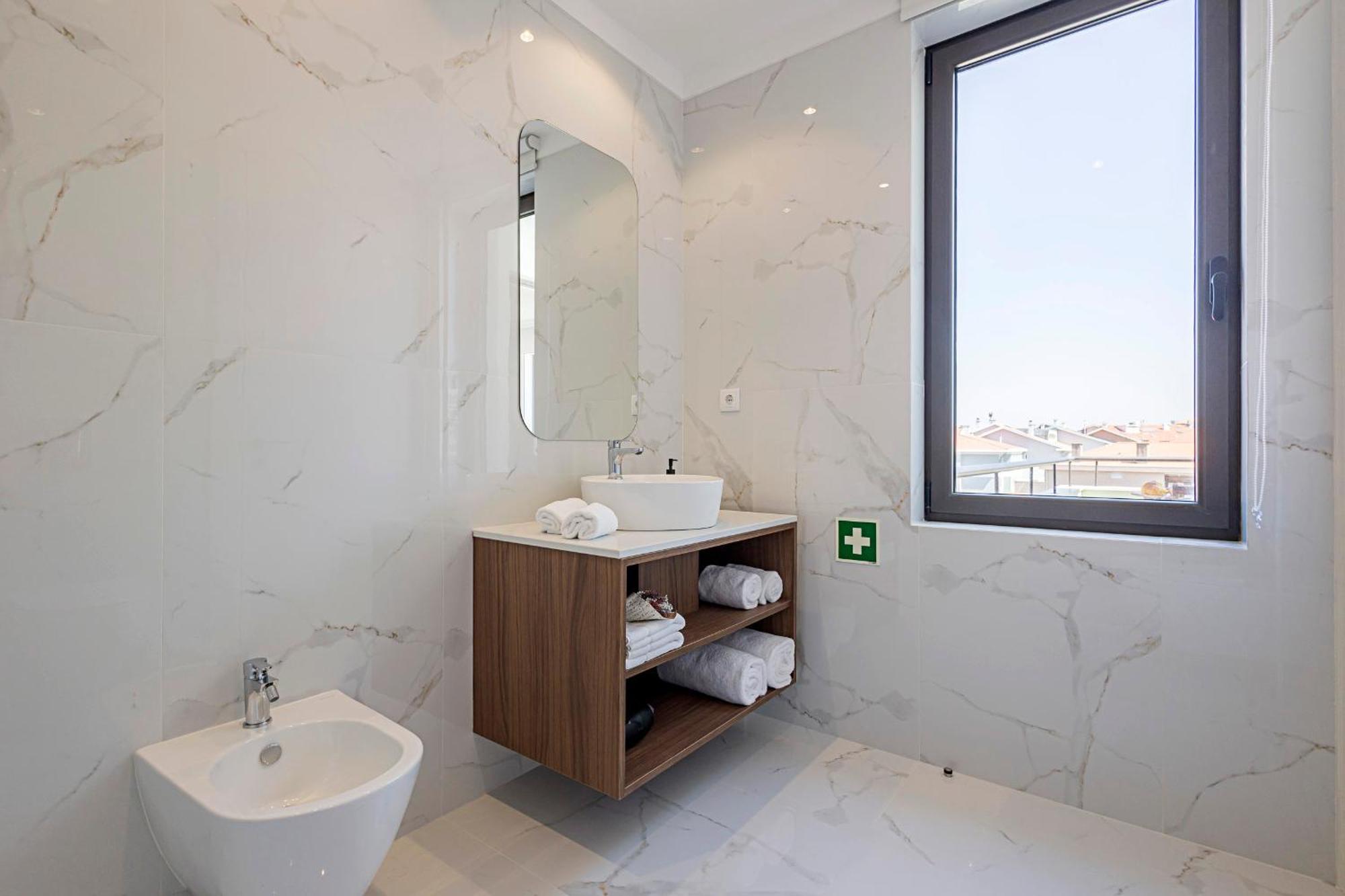19 Nineteen Suites - Espinho Espinho  Exterior photo